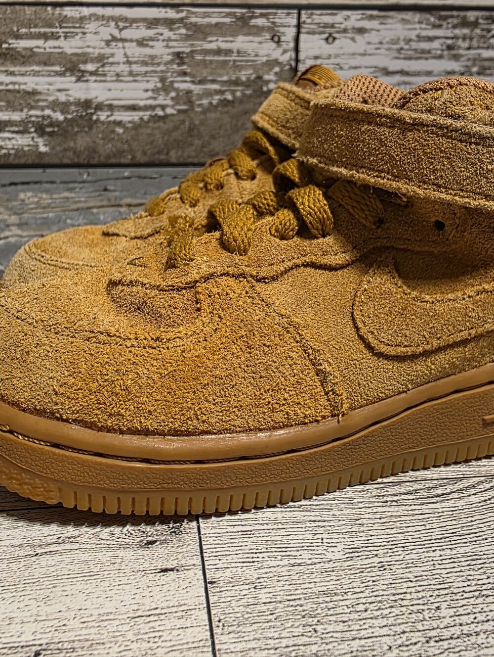 Nike Kids' Chestnut Suede High-Top Sneakers - Picture 4 of 5